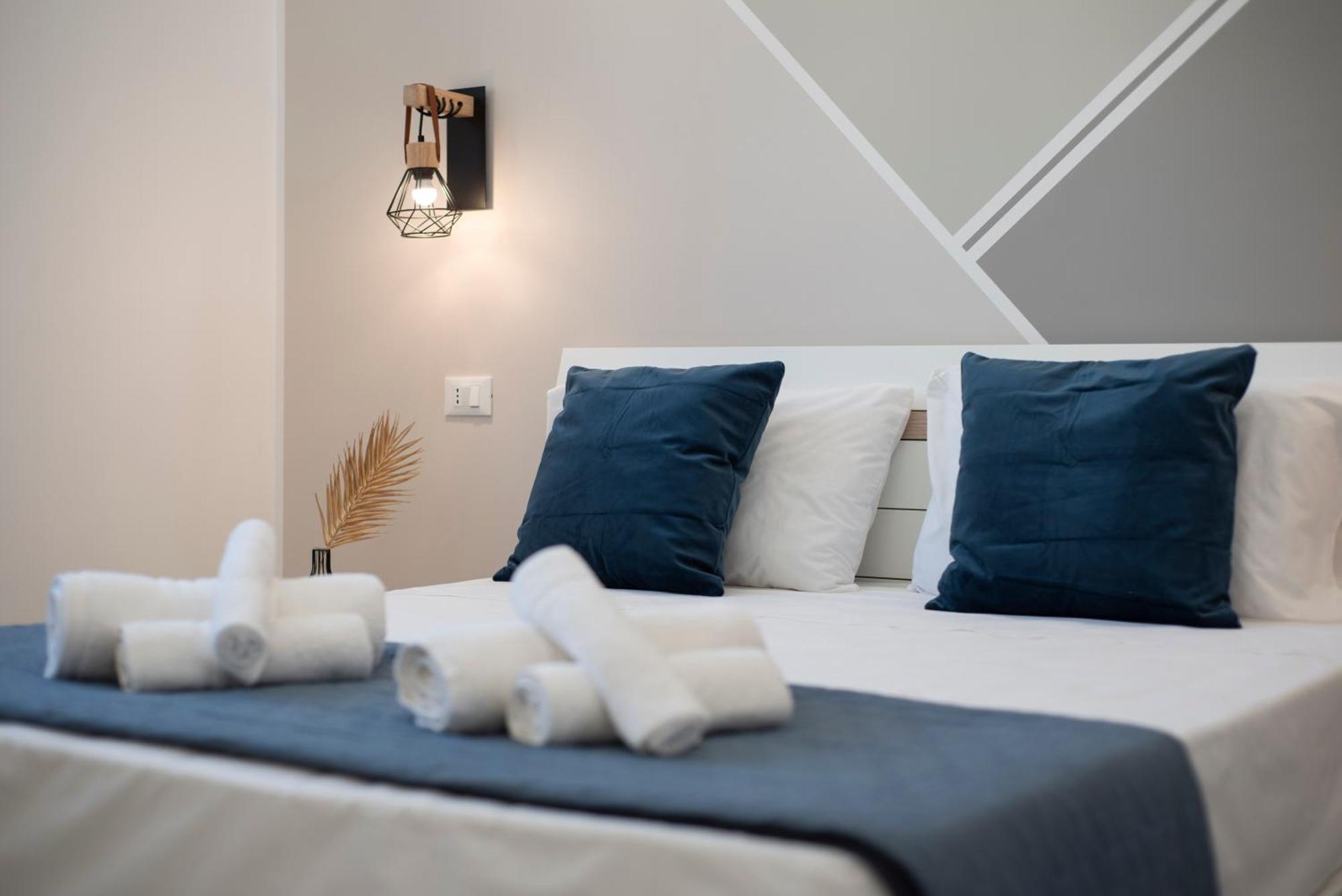 Bed And Breakfast Da Francesca Castelluzzo Exterior photo
